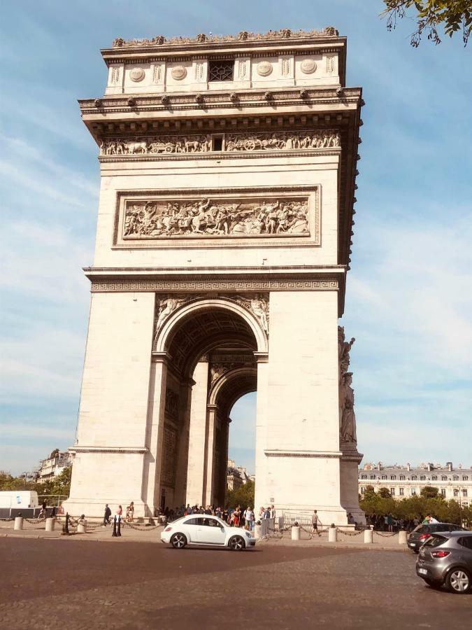 パリAu Pied De La Tour Eiffel Trocaderoアパートメント エクステリア 写真
